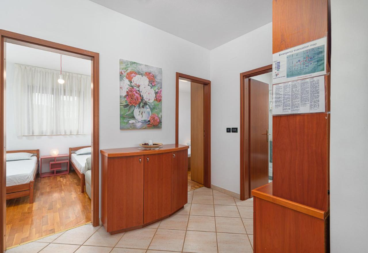 Sea View Apartment - Roberto Porec Luaran gambar